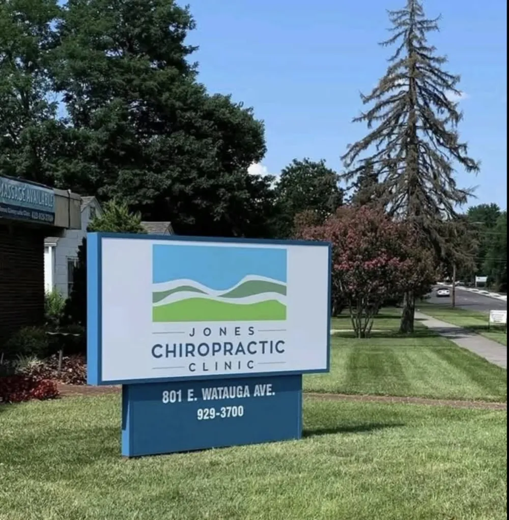 Jones Chiropractic Clinic sign at 801 E. Watauga Avenue, Johnson City — home of Total Health and Wellness